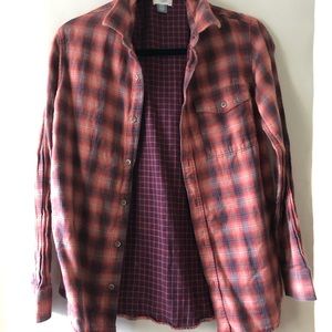 Boys old Navy button down, XL 14-16, red, rust and cream plaid shirt. 100% cott.